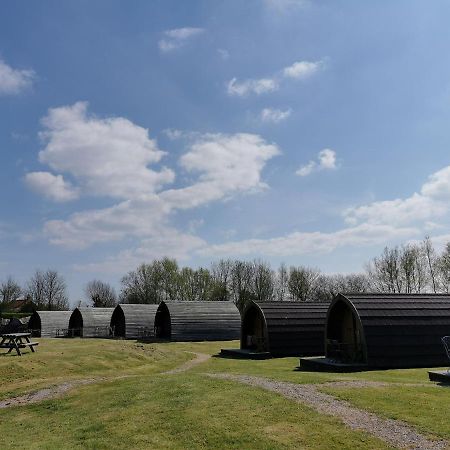 Wall Eden Farm - Luxury Log Cabins And Glamping Highbridge Exterior foto