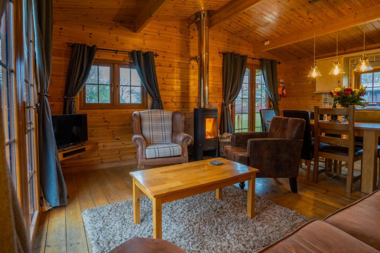 Wall Eden Farm - Luxury Log Cabins And Glamping Highbridge Exterior foto